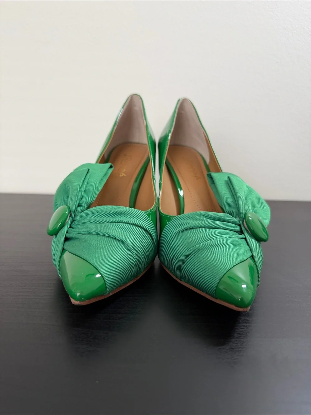J.Renee Green Patent Pointed-Toe Pumps with Bow. Size 8